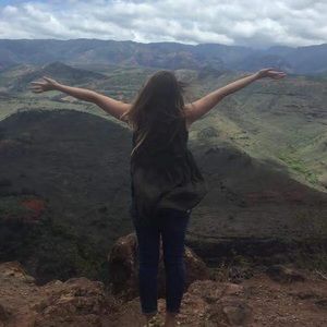 Meet your Posher, Natalie